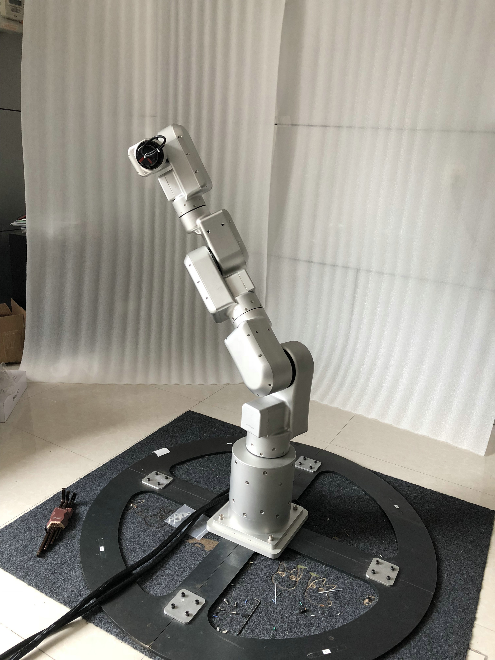 七轴轻型协作机械臂 慧闻